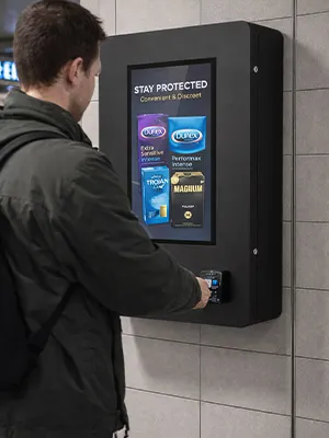 Warenautomat SlimTouch Mini Pro von The Vending Brothers Kunde kauft