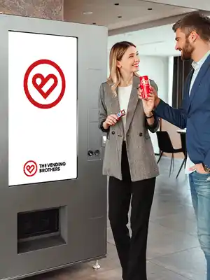 Warenautomat CoolTouch IVM von The Vending Brothers Kunde kauft